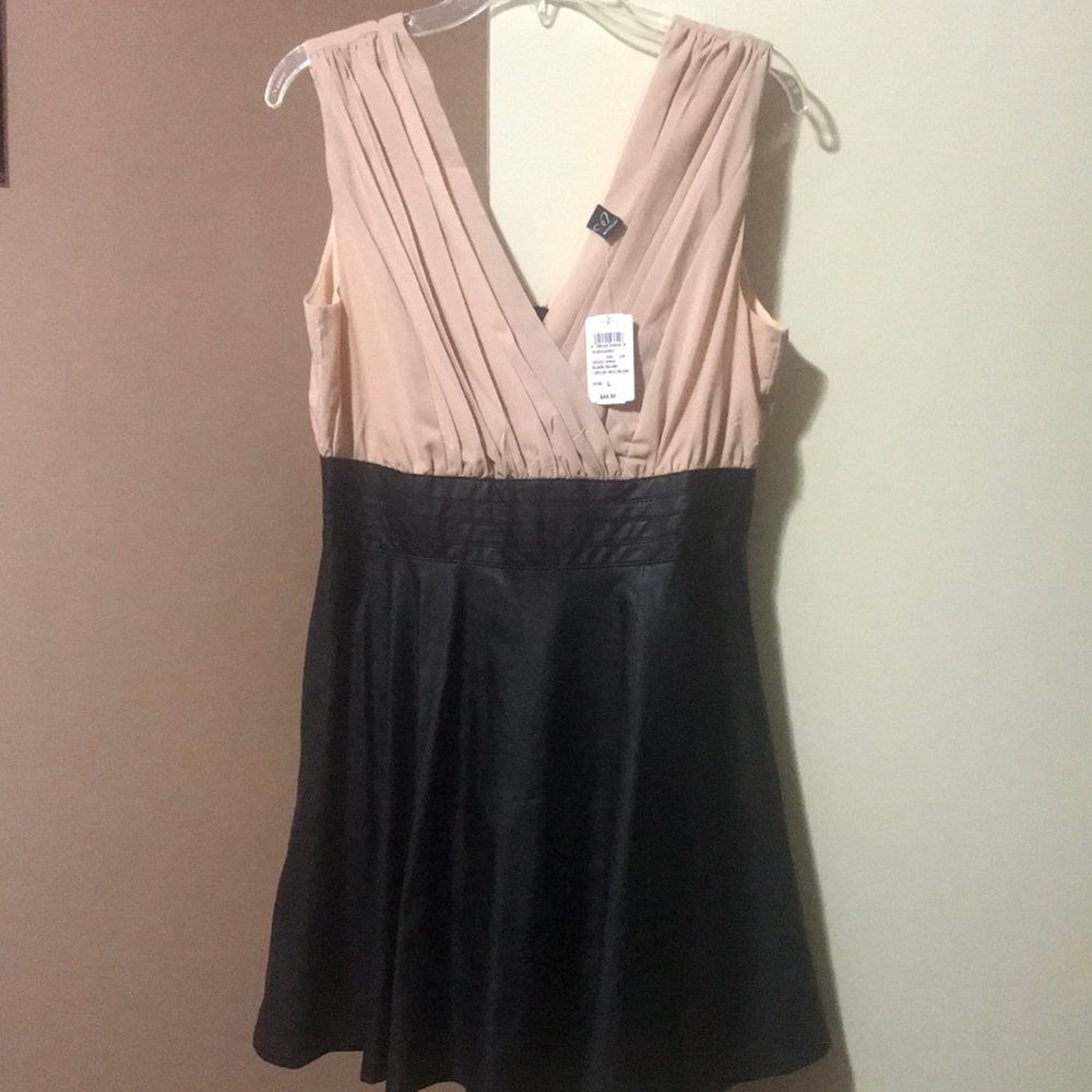 Windsor Dress: Black/Blush
